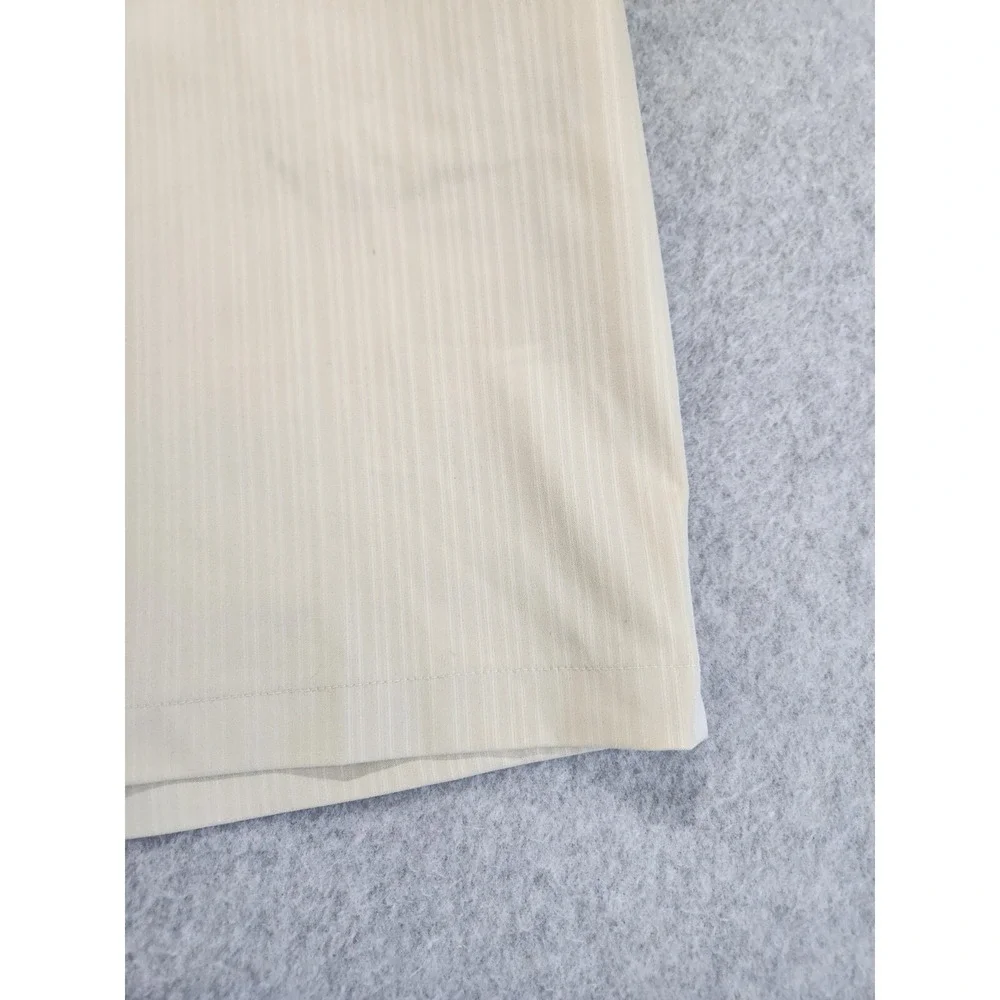 Nike Golf‎ Dri Fit Flat Front Shorts Beige w/ Stripes Women's Size 10 Medium